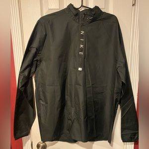 Nike wind and water repellent light weather pullover jacket